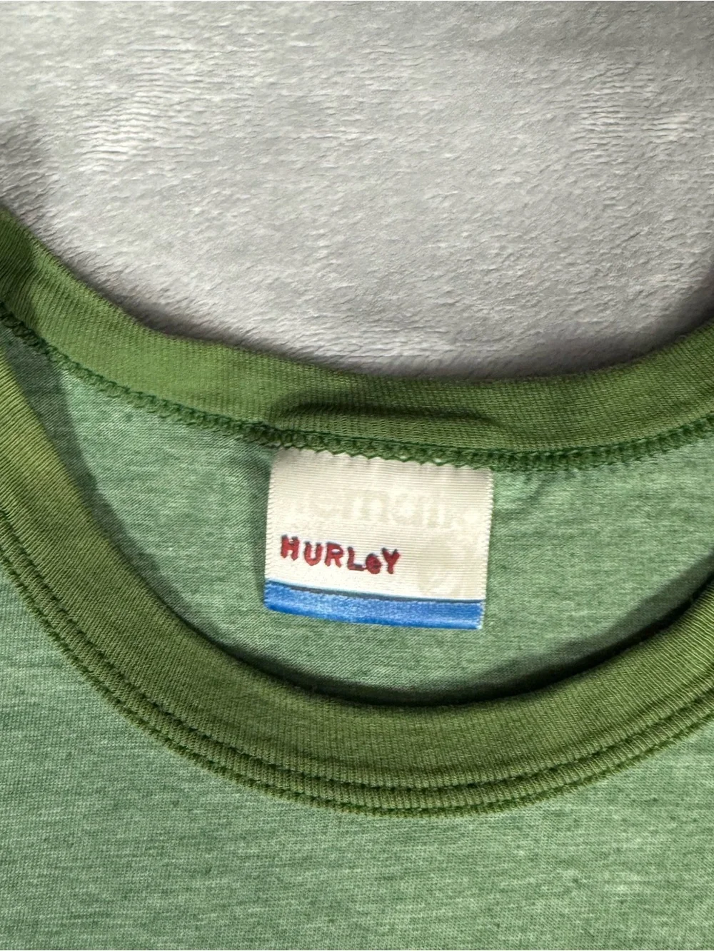 Vintage Hurley T Shirt Mens XL Slim Fit Lightweight Thin Single Stitch USA 90s